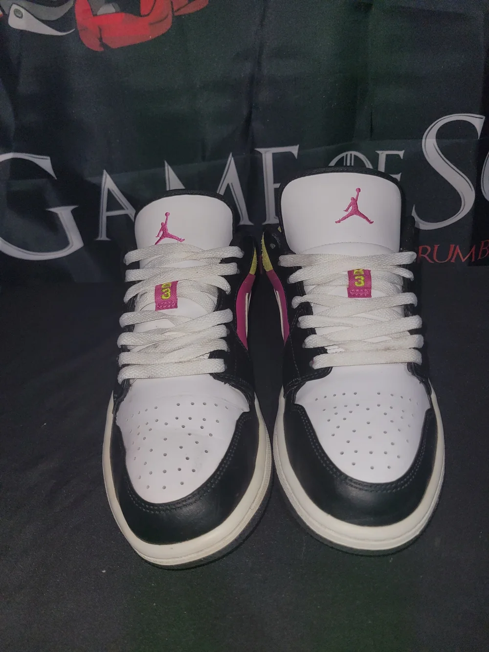 Jordan 1 Low Spraypaint